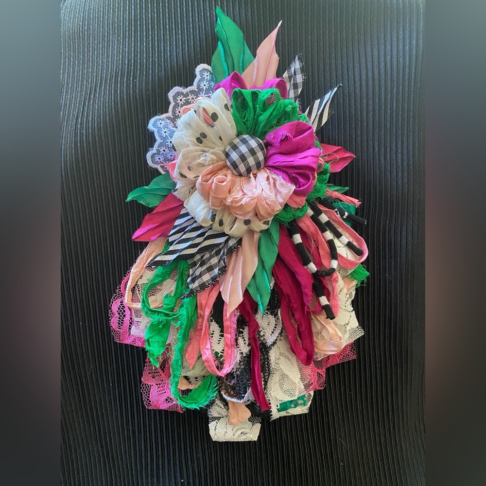Just some flowers I’ve made🥰 - Picture 14 of 14